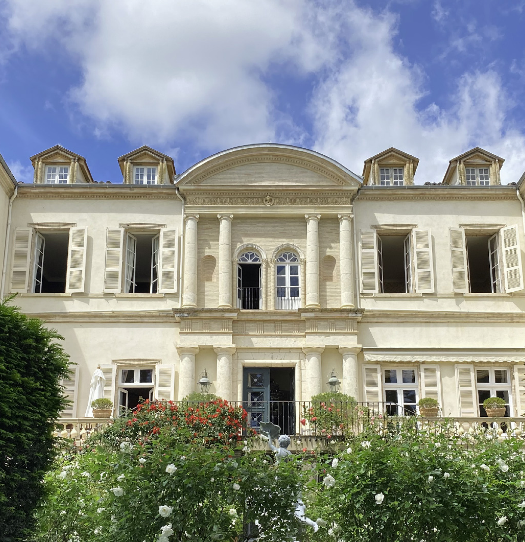 le chateau de saurs