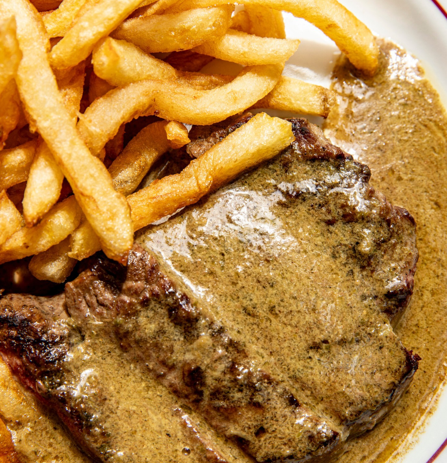 le plat servi avec sa sauce